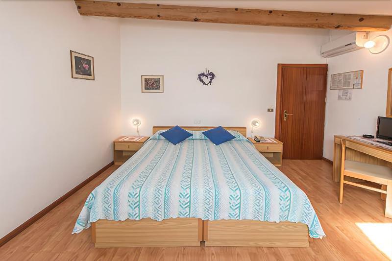 Albergo Antica Rosa Levico Terme Esterno foto